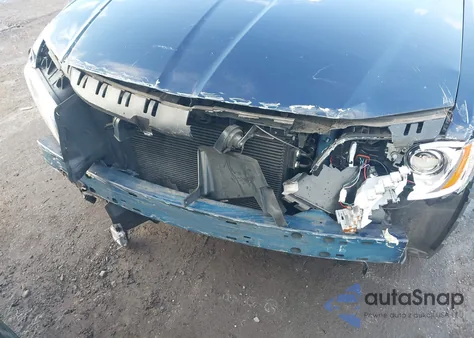 2014 Chrysler 300C John Varvatos Luxury Edition Awd from USA, damaged, VIN 2C3CCAJT6EH120427